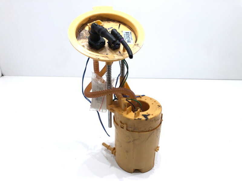 Palivové čerpadlo BMW X3 (F25) 2010 - 2017 7216526