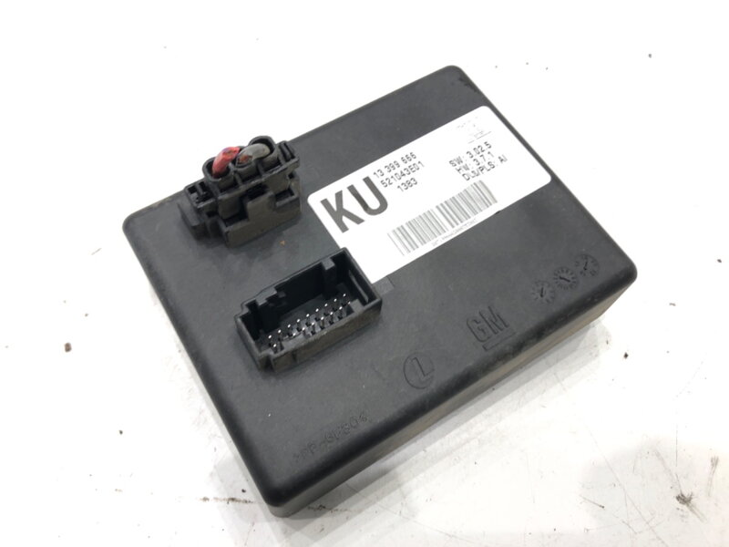 Řídicí jednotka světel Opel Zafira Tourer C (P12) 2011 - 2022 13399666