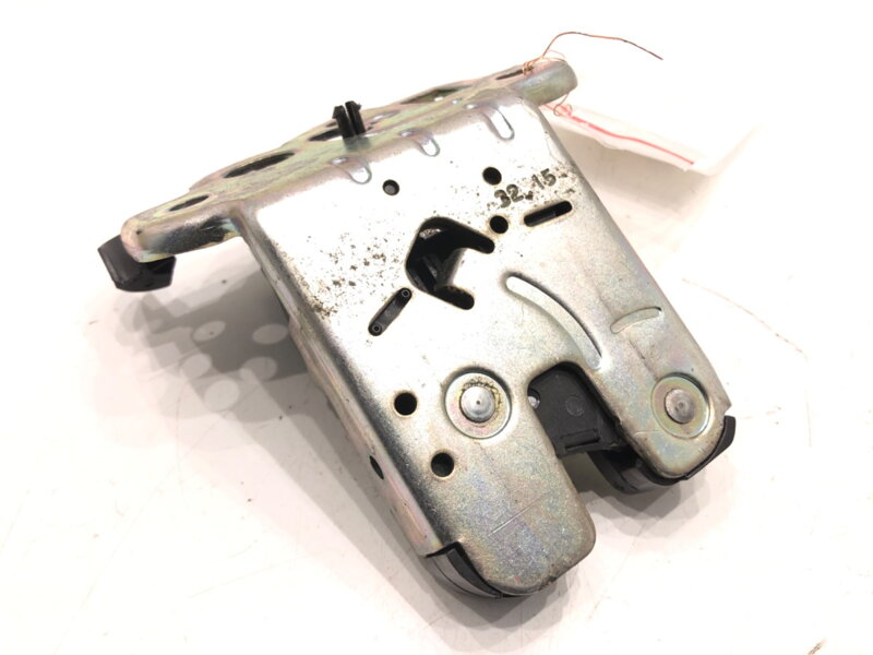 Zámek víka kufru zadní Skoda Octavia III (5E3, NL3, NR3) 2012 - 2022 5E0827505