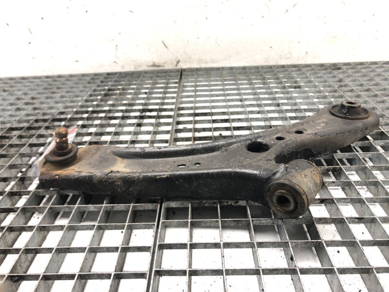 Rameno pravé přední Suzuki SX4 (EY, GY) 2006 - 2022