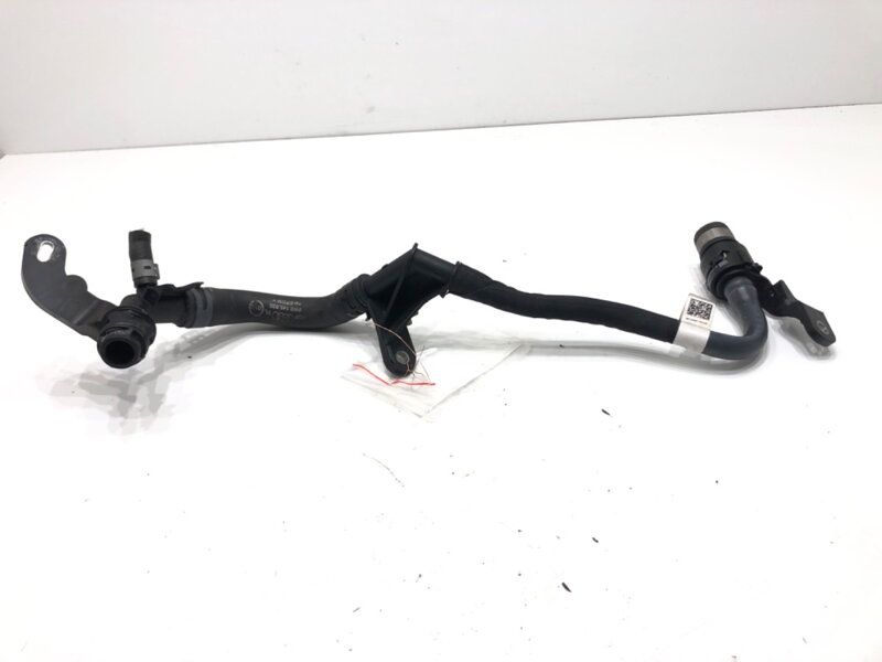 Hlavní potrubí vody Audi A4 B9 Avant (8W5, 8WD) 2015 - 2022 8W0145670E