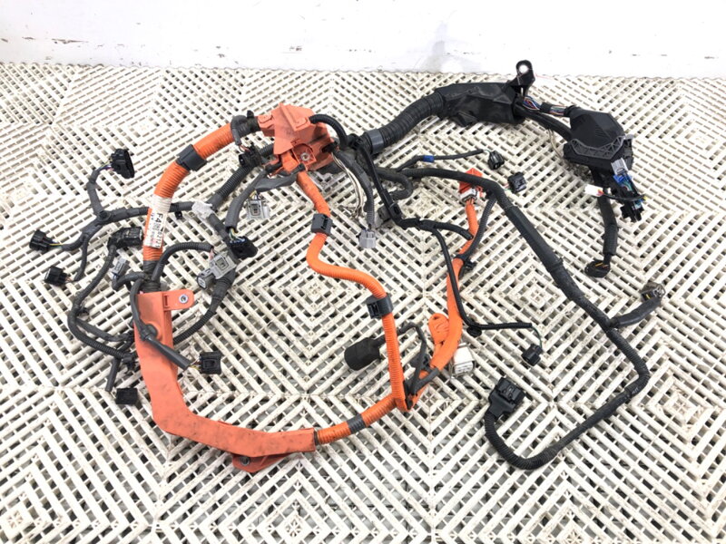 Kabeláž motoru Toyota RAV 4 IV (_A4_) 2012 - 2022 82121-42F40