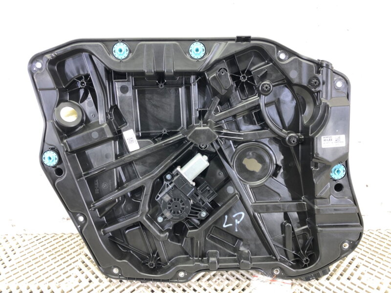 Stahovačka okna levá přední BMW X1 (U11) 2022-2025 5A1D875