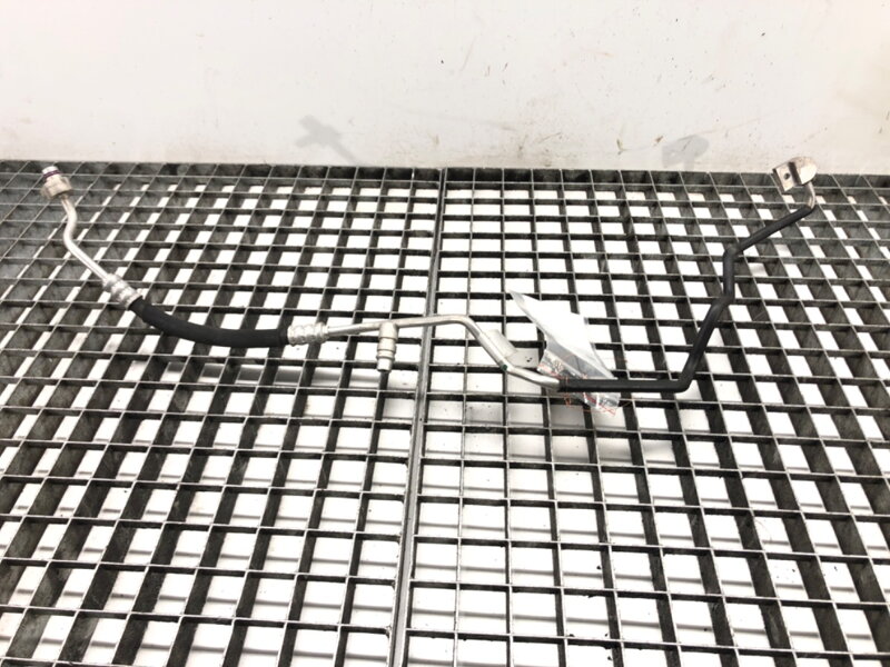 Hadice klimatizace Audi A8 D5 (4N2, 4N8) 2017 - 2022 4N1816736A