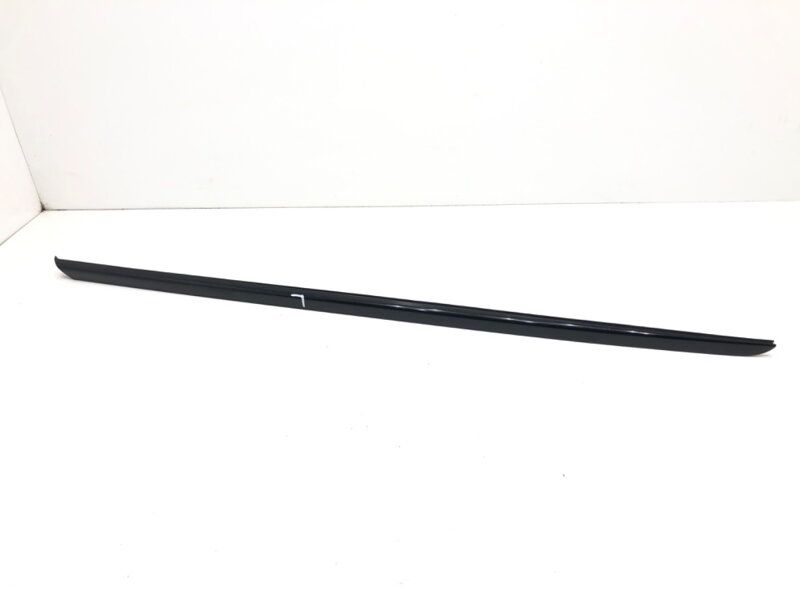 Lišta okna čelní levá Audi A8 D5 (4N2, 4N8) 2017 - 2022