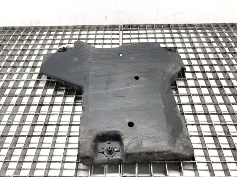 Kryt podvozku středová MAN TGE Autobus 2017 - 2022 2N0131331A