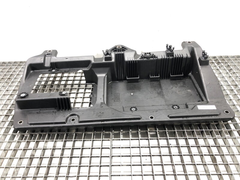 Základna uchycení baterie akumulátoru hybridu BMW X1 (U11) 2022-2025 9855632