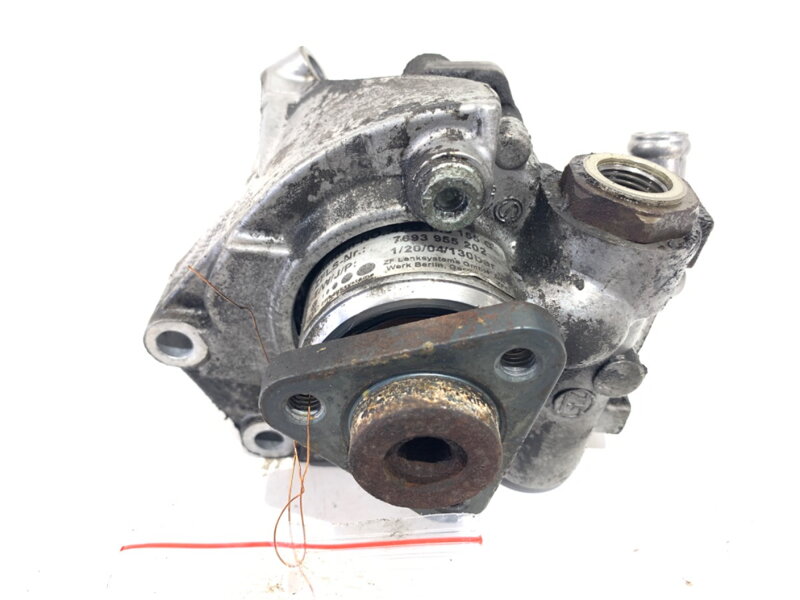 Servočerpadlo Audi A6 C6 (4F2) 2004 - 2011 7693955202