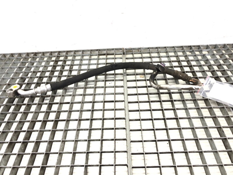 Hadice klimatizace VW Tiguan (5N_) 2007 - 2018 5M0820721K