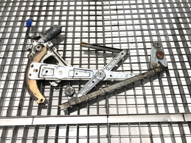 Stahovačka okna levá přední Subaru Forester (SF_) 1997 - 2002