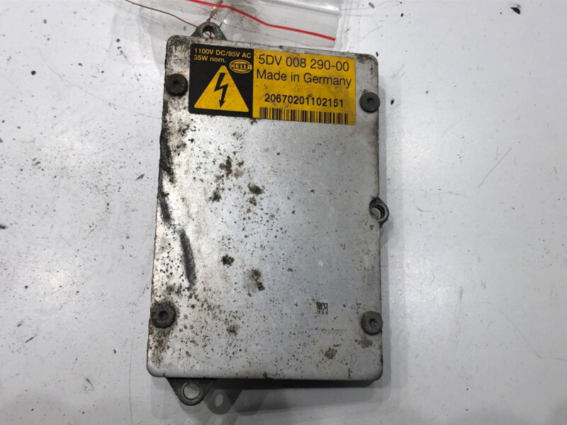 Řídicí jednotka xenon Audi A6 C6 Avant (4F5) 2004 - 2011 5DV008290-00