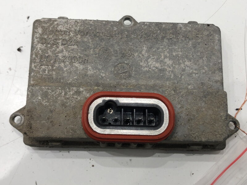 Řídicí jednotka xenon Audi A6 C6 Avant (4F5) 2004 - 2011 5DV008290-00