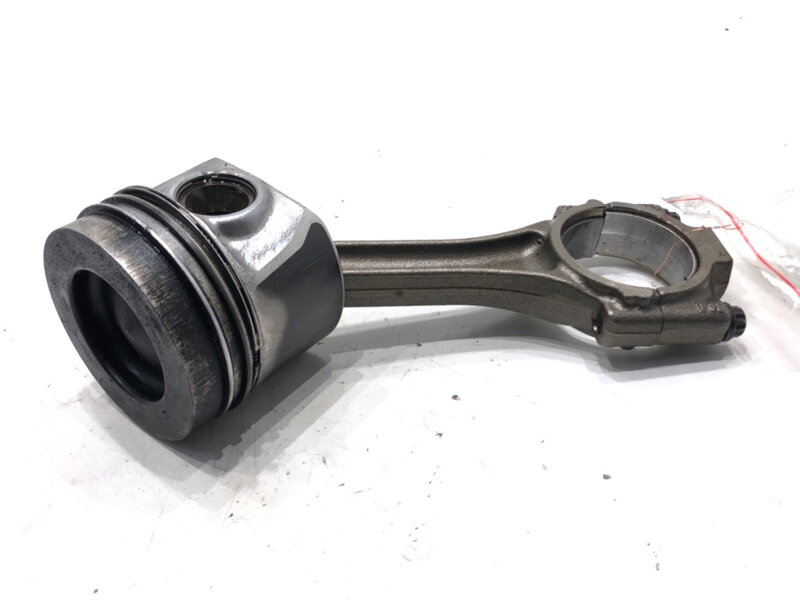 Píst S ojnicí VW Polo V (6R1, 6C1) 2009 - 2022 CFW