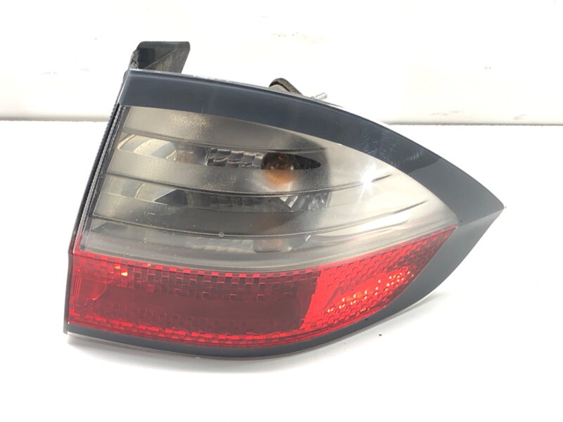 Světlo pravé zadní Ford S-max (WA6) 2006 - 2014