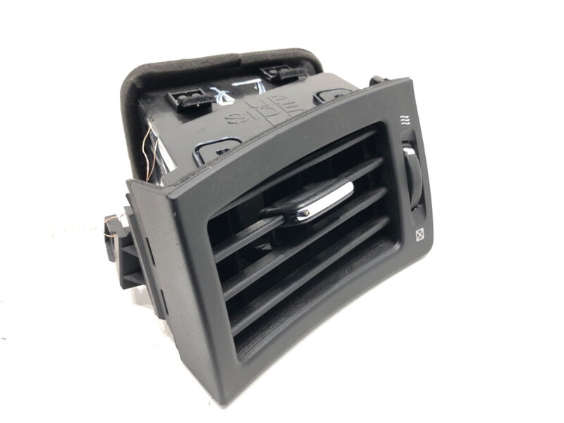 Mřížka ventilace levá přední Infiniti Q70 (Y51) 2013 - 2022 687611MA0A