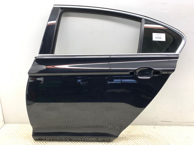 Dveře levé zadní VW Passat B8 (3G2, CB2) 2014 - 2022 2T2T