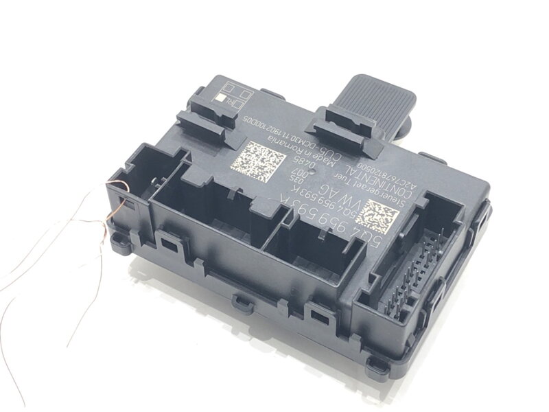 Modul dveře přední levé Skoda Octavia III Combi (5E5, 5E6) 2012 - 2022 5Q4959592K