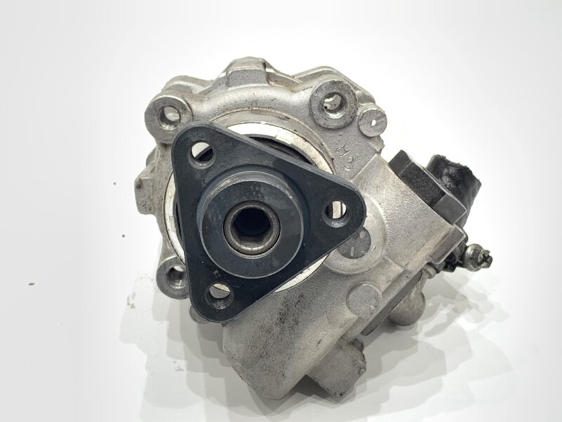 Servočerpadlo VW Passat B5 Variant (3B5) 1997 - 2001