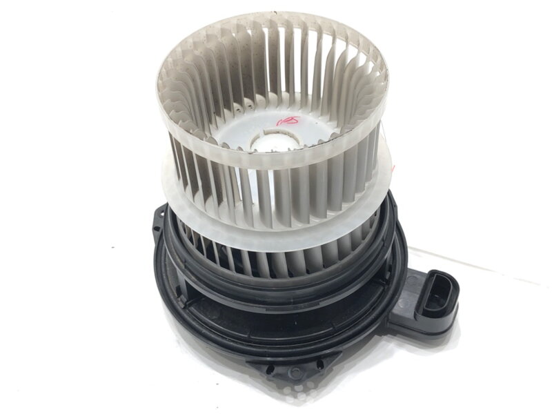 Ventilátor topení Toyota Corolla Liftback (_E21_) 2018 - 2022