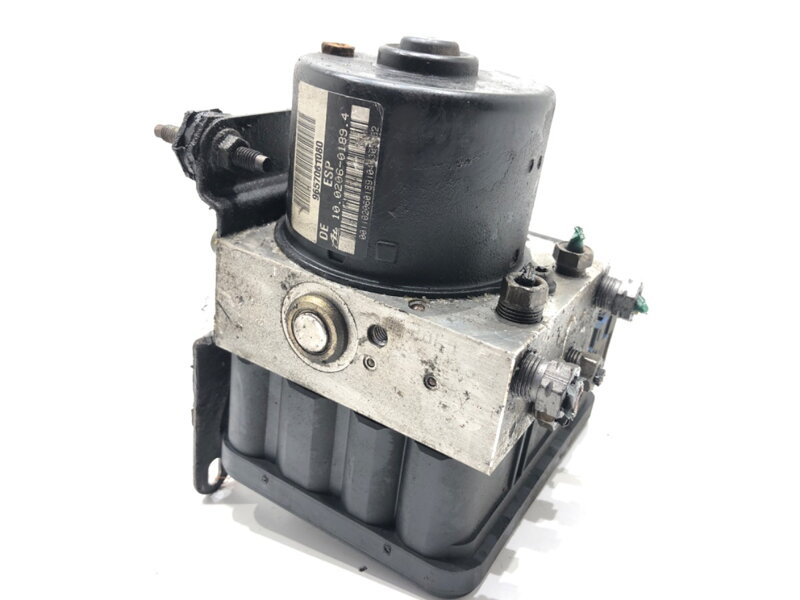 Čerpadlo Citroen C5 II (RC_) 2004 - 2022 9657061080