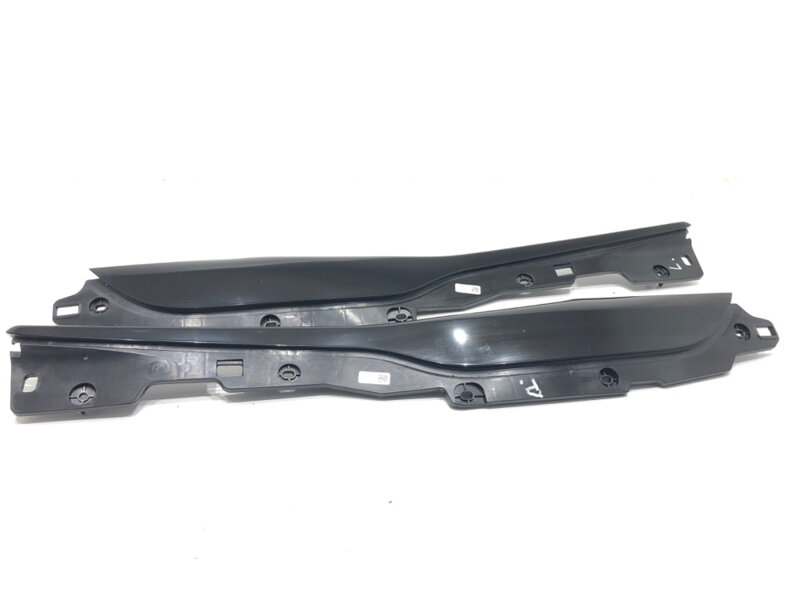 Lišty dekory tunelu středového Mini Mini Clubman (F54) 2014 - 2022 9340660