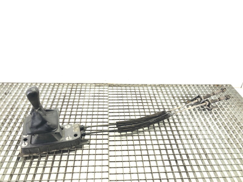 Řadicí páka volič převodovky Skoda Octavia II (1Z3) 2004 - 2013 1K0711049BK