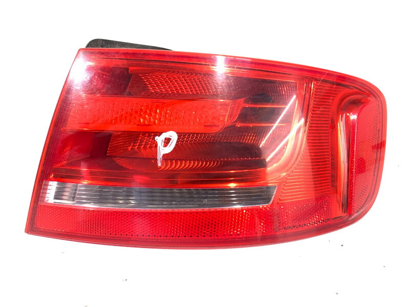 Světlo pravé zadní Audi A4 B8 (8K2) 2007 - 2015