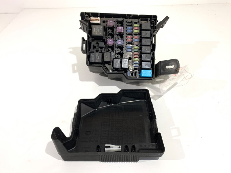 Modul BSI Mazda 2 (DE_, DH_) 2007 - 2015