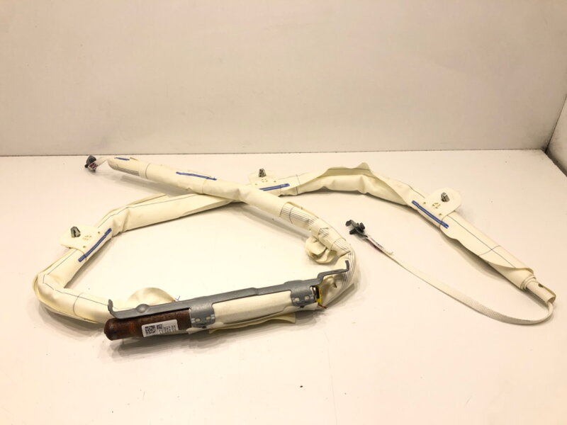 Hlavový airbag vzduchový pravý Chevrolet Orlando (J309) 2010 - 2022 13251644