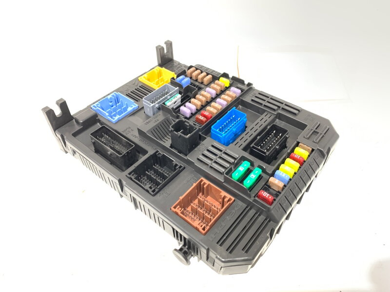 Modul BSI Opel Crossland X / Crossland (P17, P2QO) 2017 - 2022 9832880280