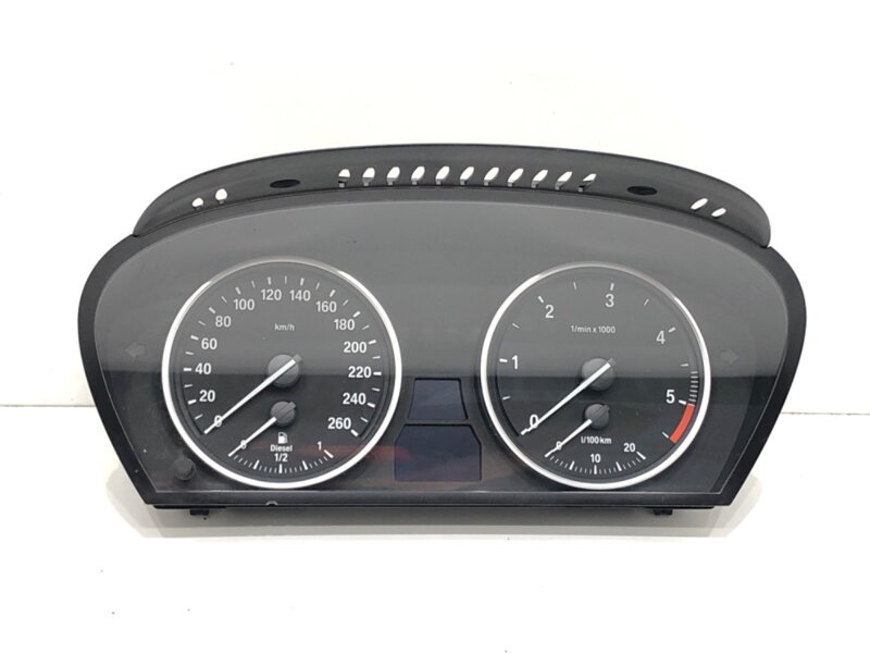 Tachometr budíky BMW 5 Touring (E61) 2004 - 2010 9153755