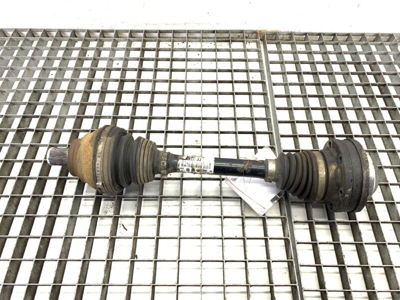 Poloosa levá přední VW Passat B6 Variant (3C5) 2005 - 2011