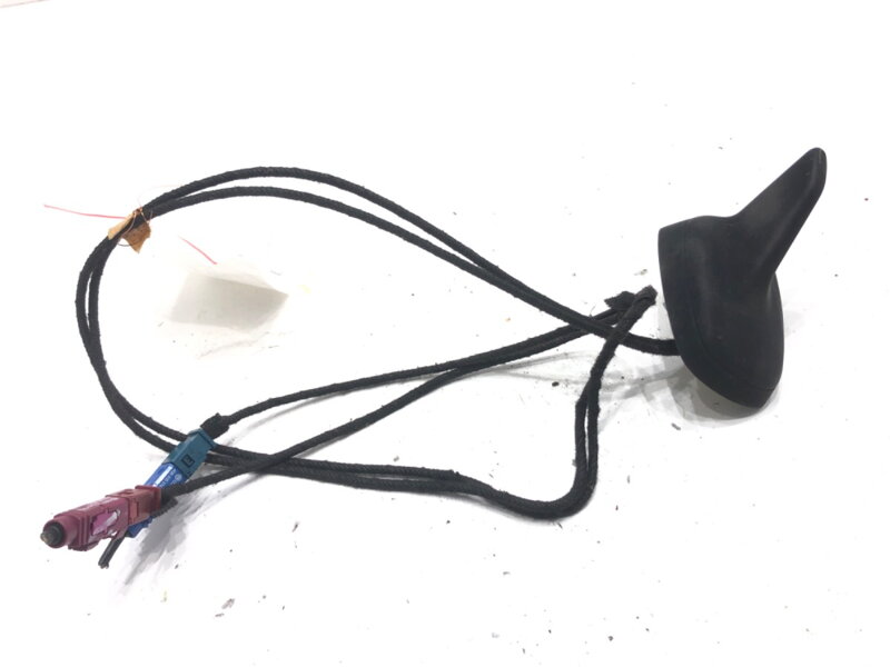 Anténa Audi Q7 (4LB) 2006 - 2016 4L0035503F