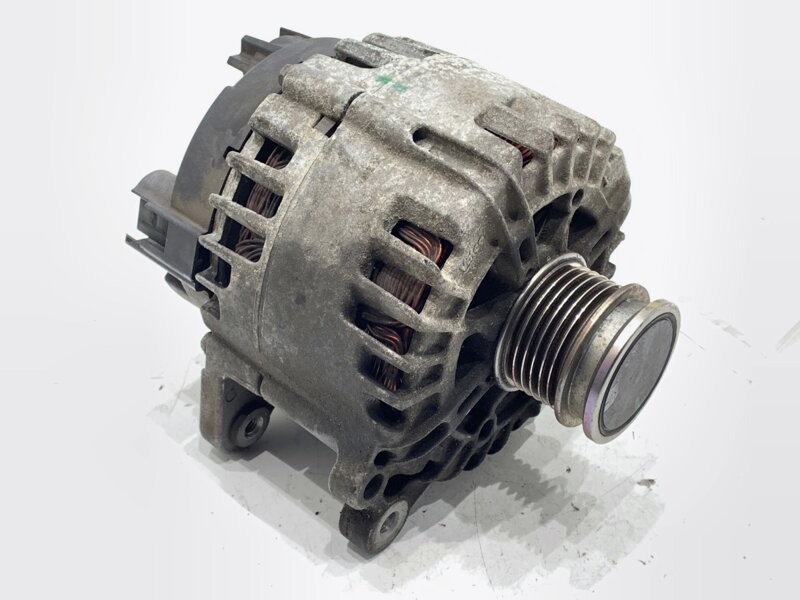 Alternátor VW Golf VII (5G1, BQ1, BE1, BE2) 2012 - 2022 04E903023K