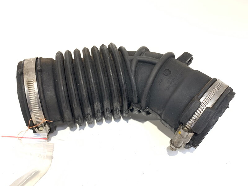 Vzduchové potrubí Renault Clio IV Grandtour (KH_) 2012 - 2022 165758885RD