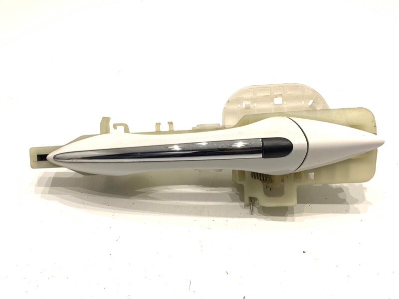 Klika vnější levá přední Hyundai I40 I (VF) 2012 - 2022