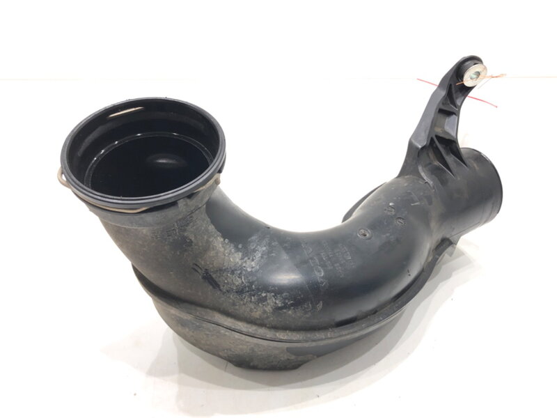 Potrubí turba Volvo XC60 I SUV (156) 2008 - 2017 31319698