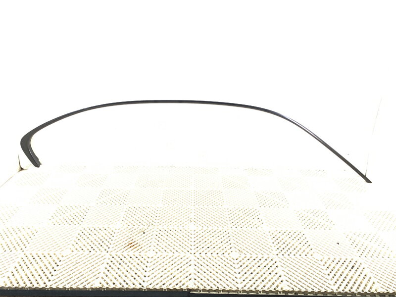 Lišta karoserie pravá BMW 3 (F30, F80) 2011 - 2018 7309048