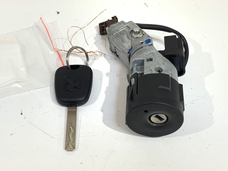 Spínací skříňka Peugeot 508 SW I (8E_) 2010 - 2018 N0503823