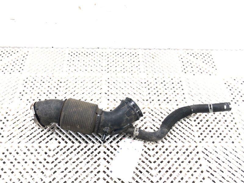 Vzduchové potrubí Hyundai Tucson (NX4E, NX4A) 2020 - 2022 28130-N9400