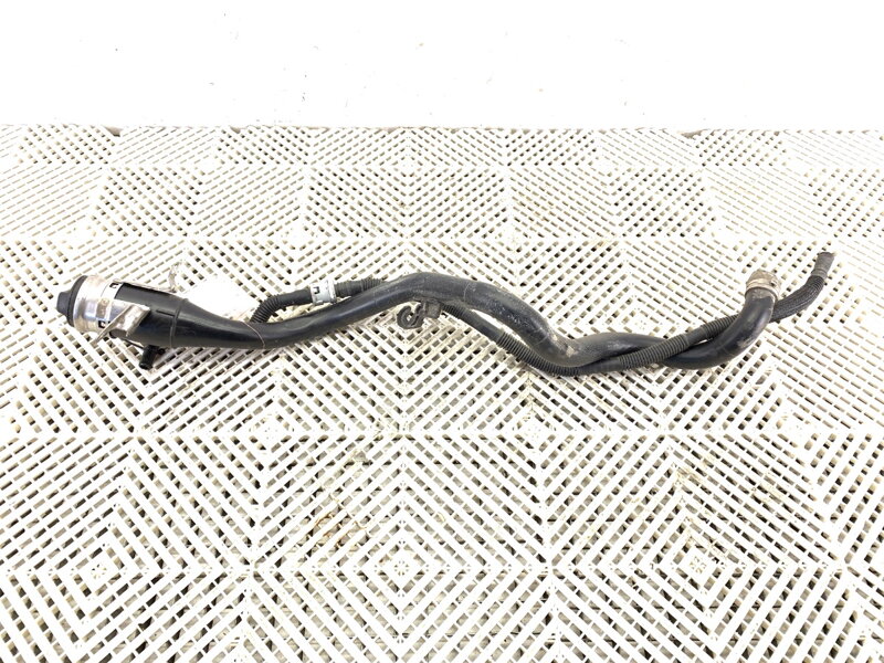 Potrubí nalévacího hrdla paliva BMW 3 Touring (G21, G81) 2019 - 2022