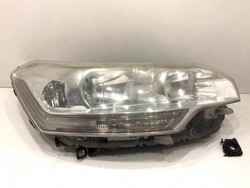 Světlo pravé přední Citroen C5 III (RD_) 2008 - 2022 9684845280