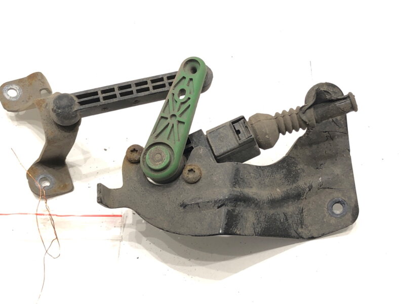 Čidlo náklonu xenon zadní pravý Audi TT (FV3, FVP) 2014 - 2022 5Q0907503