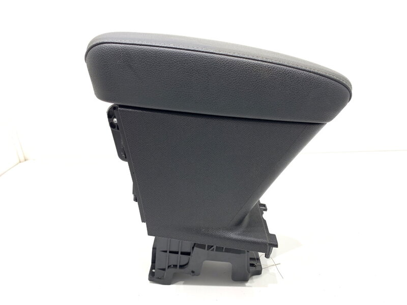 Loketní opěrka Opel Corsa F 2019 - 2022 39196827