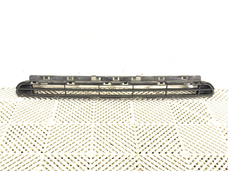 Mřížka nárazníku přední středová Citroen C5 III (RD_) 2008 - 2022