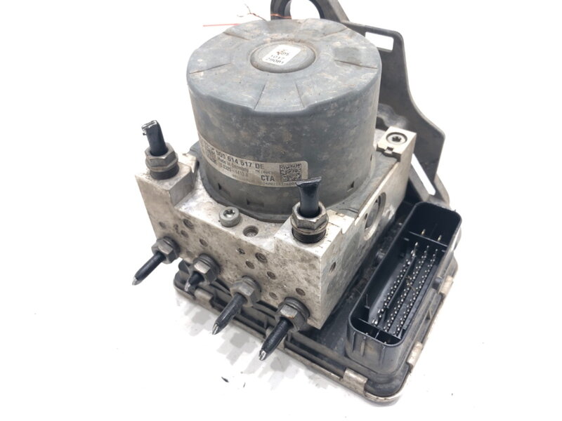 Čerpadlo Skoda Karoq (NU7, ND7) 2017 - 2022 5Q0614517DE