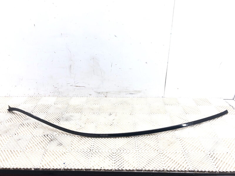 Lišta okna čelní pravá Mercedes-benz Class E (W212) 2009 - 2016 A2126900682