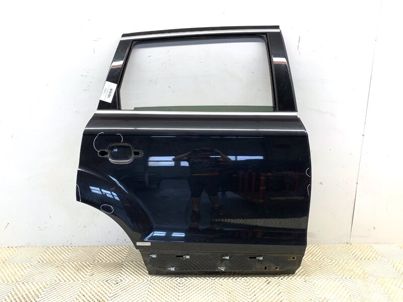 Dveře pravé zadní Audi Q7 (4LB) 2006 - 2016