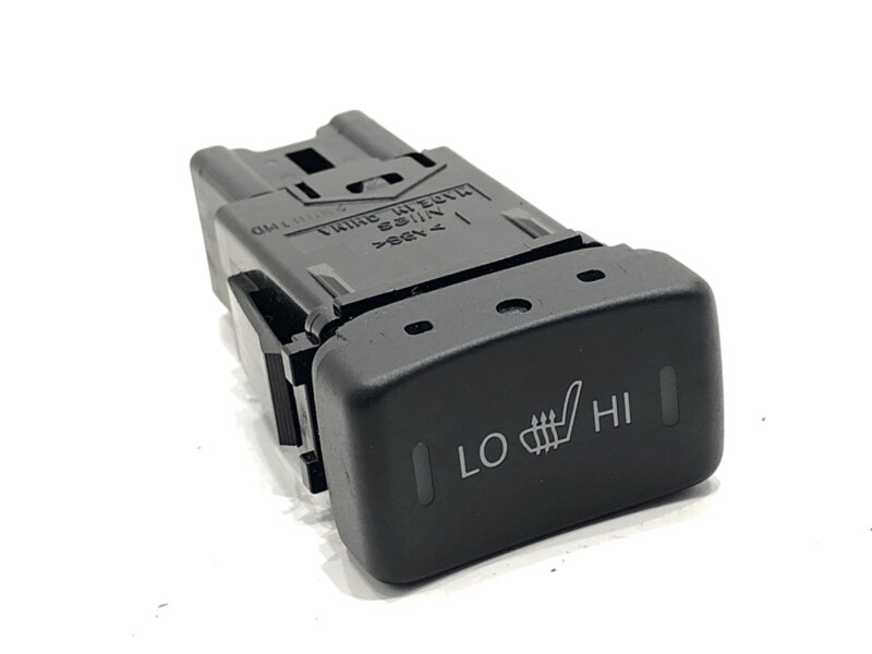 Ovládání vyhřívání sedadla Suzuki S-cross 2022 - 2022