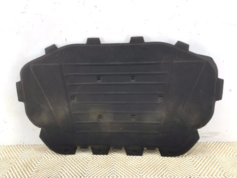 Odhlučnění kapoty Audi Q7 (4LB) 2006 - 2016